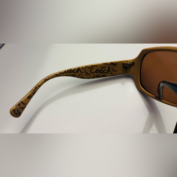 Coach Ginger (S496) Tortoise Sunglasses - Picture 3 of 9